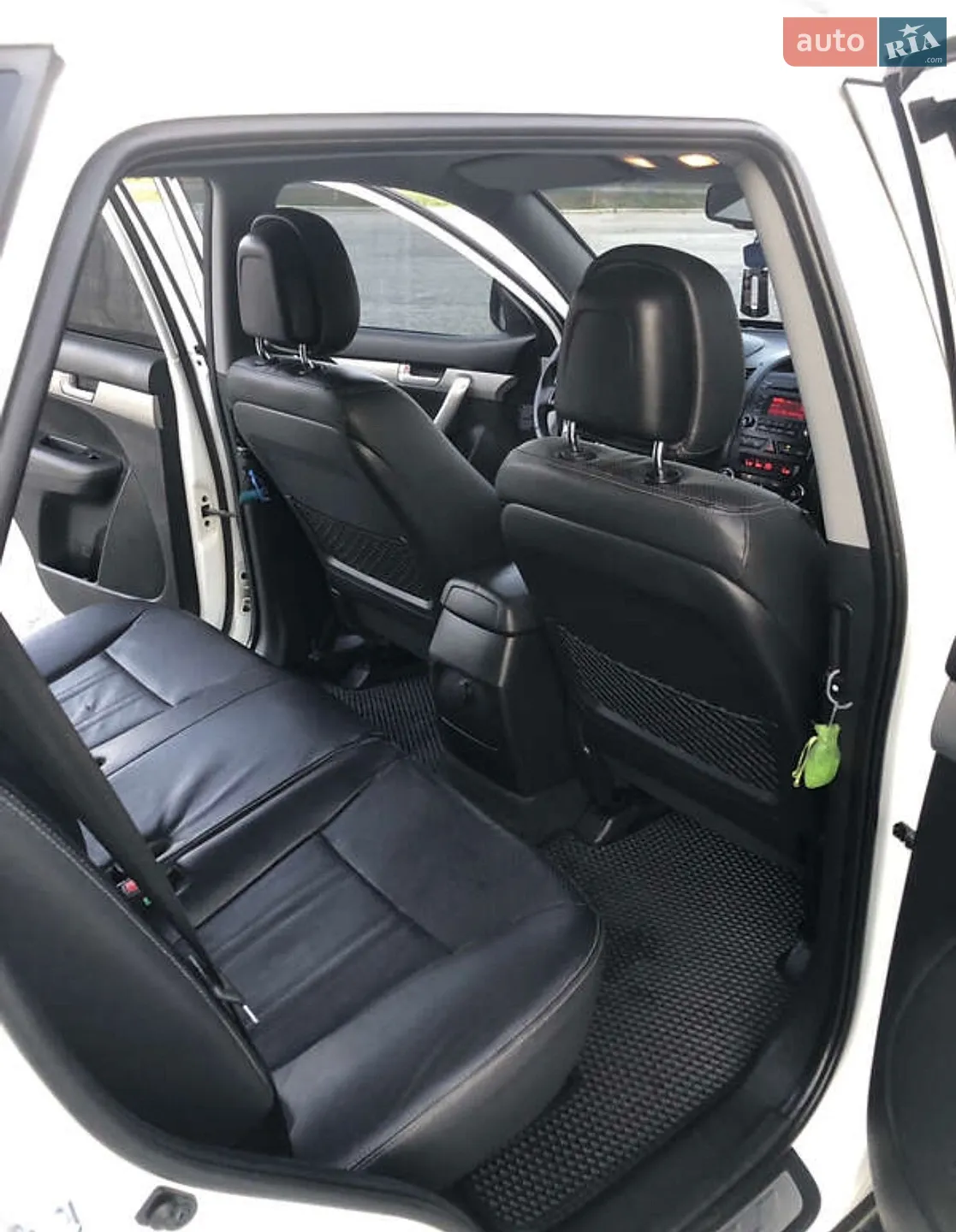2011 Kia Sorento - мініатюра 26