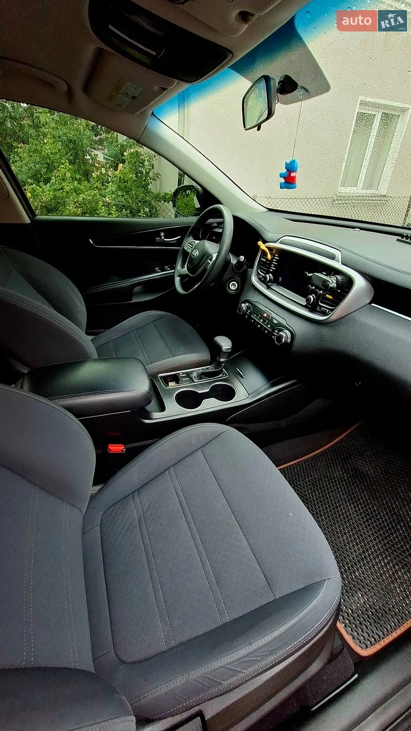 2019 Kia Sorento - мініатюра 16
