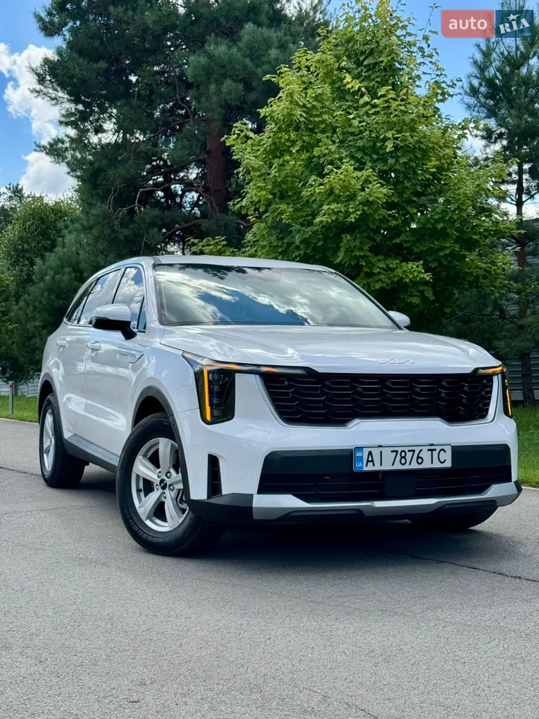 2025 Kia Sorento - фото 1