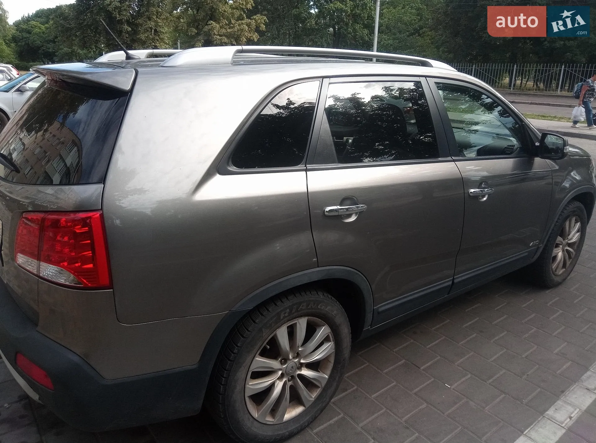 2010 Kia Sorento - мініатюра 7