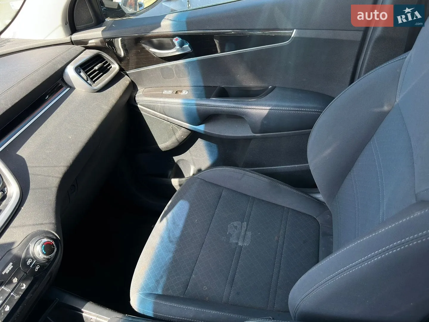 2019 Kia Sorento - мініатюра 18
