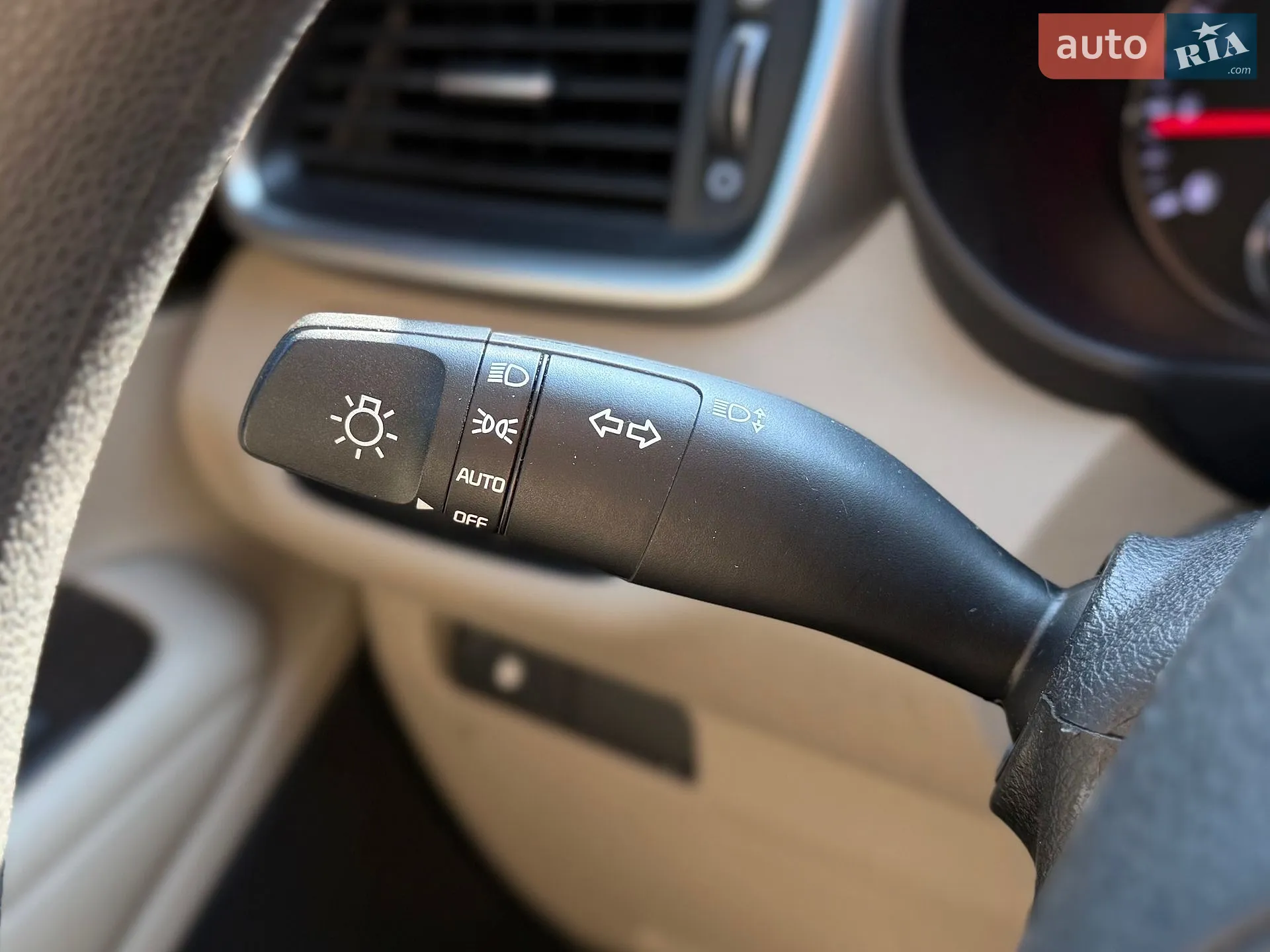2018 Kia Sorento - мініатюра 31