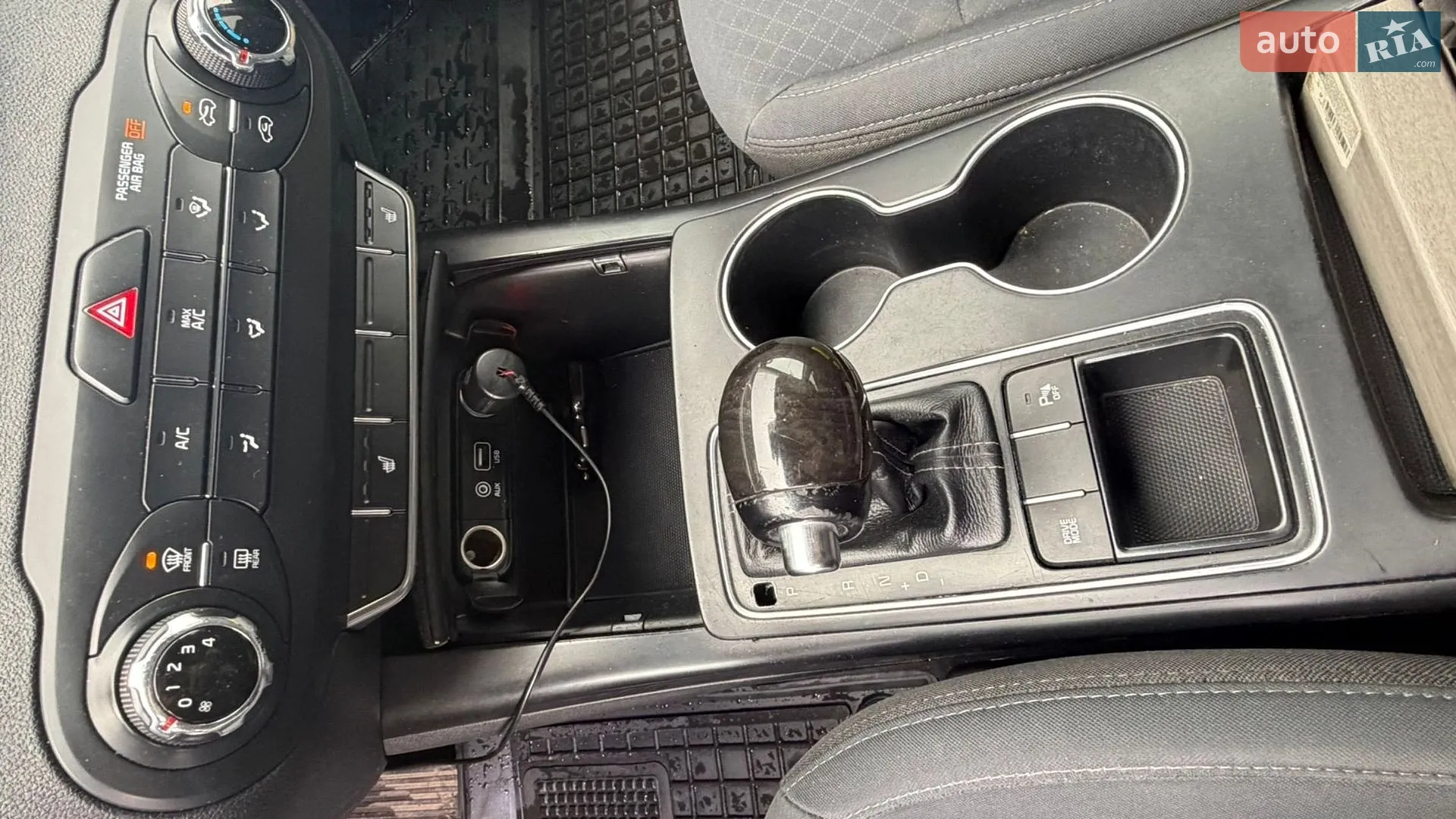 2015 Kia Sorento - мініатюра 16