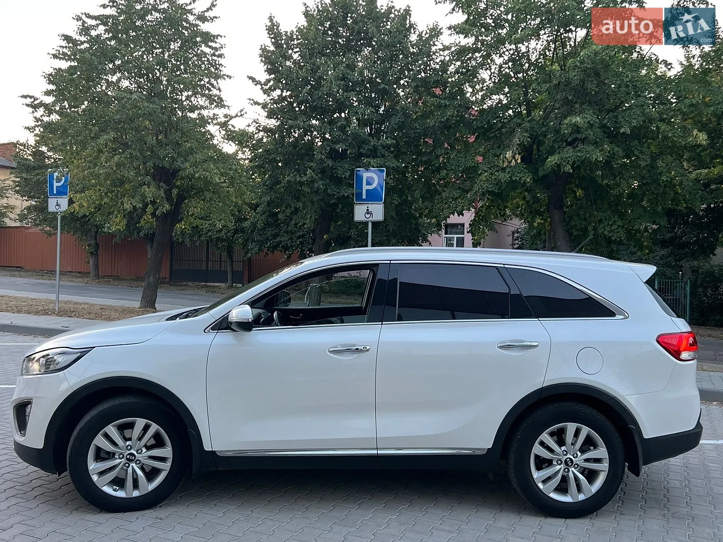 2017 Kia Sorento - мініатюра 16