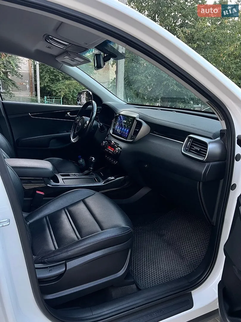 2017 Kia Sorento - мініатюра 23