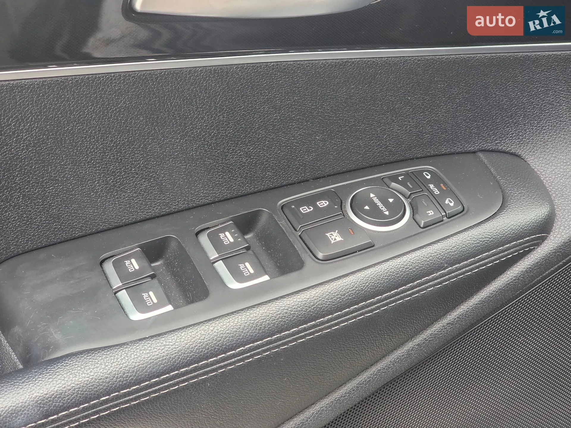 2016 Kia Sorento - мініатюра 61