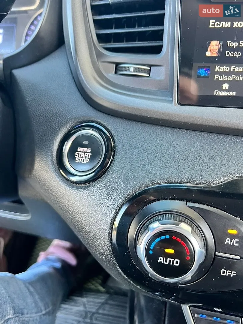 2017 Kia Sorento - мініатюра 14