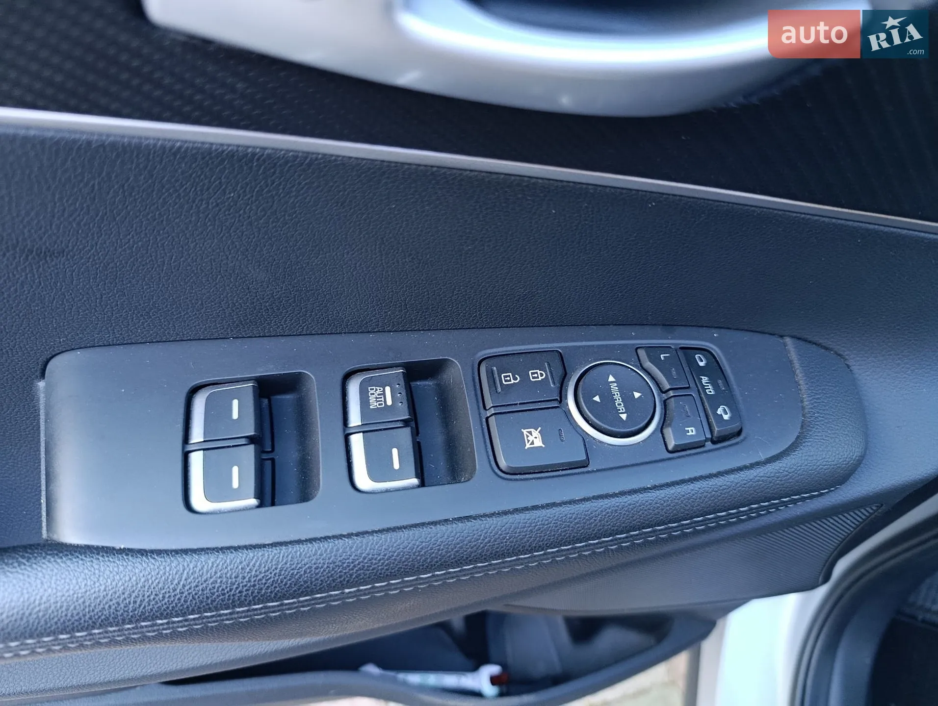 2015 Kia Sorento - мініатюра 170