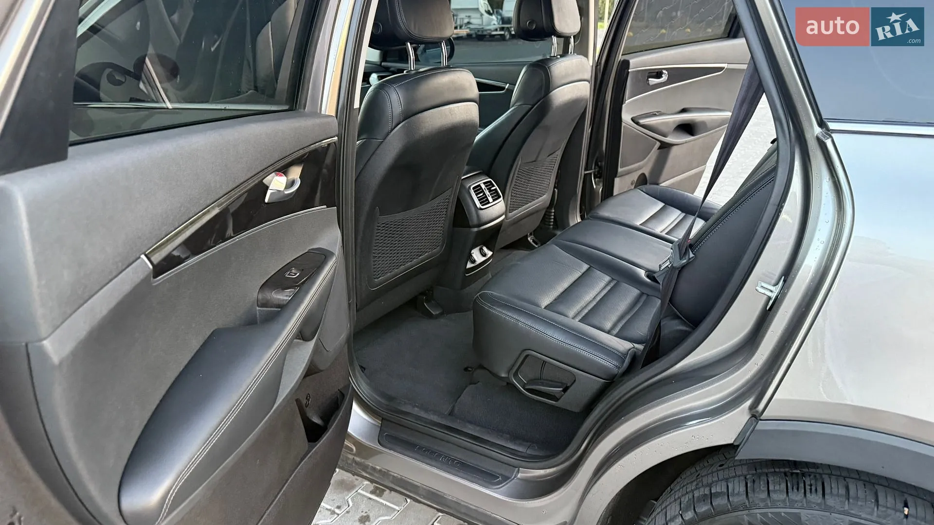 2016 Kia Sorento - мініатюра 40