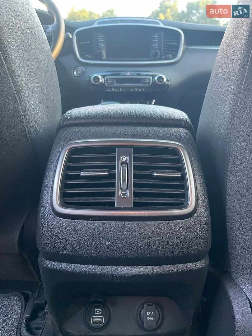 2018 Kia Sorento - мініатюра 24