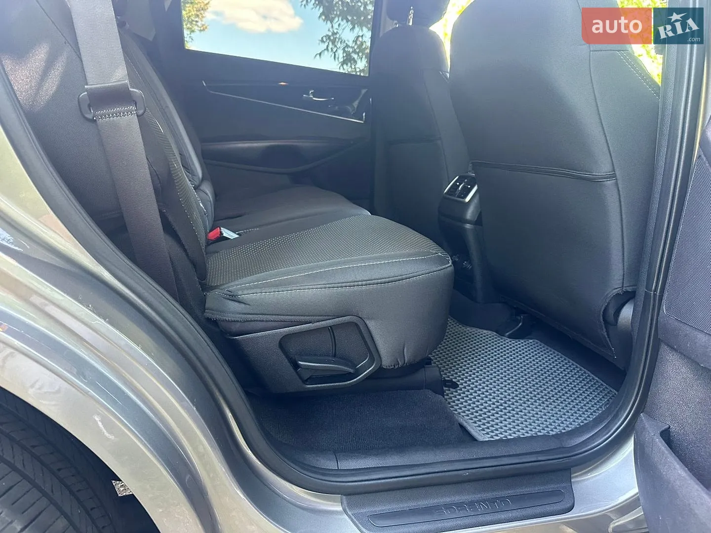 2016 Kia Sorento - мініатюра 70