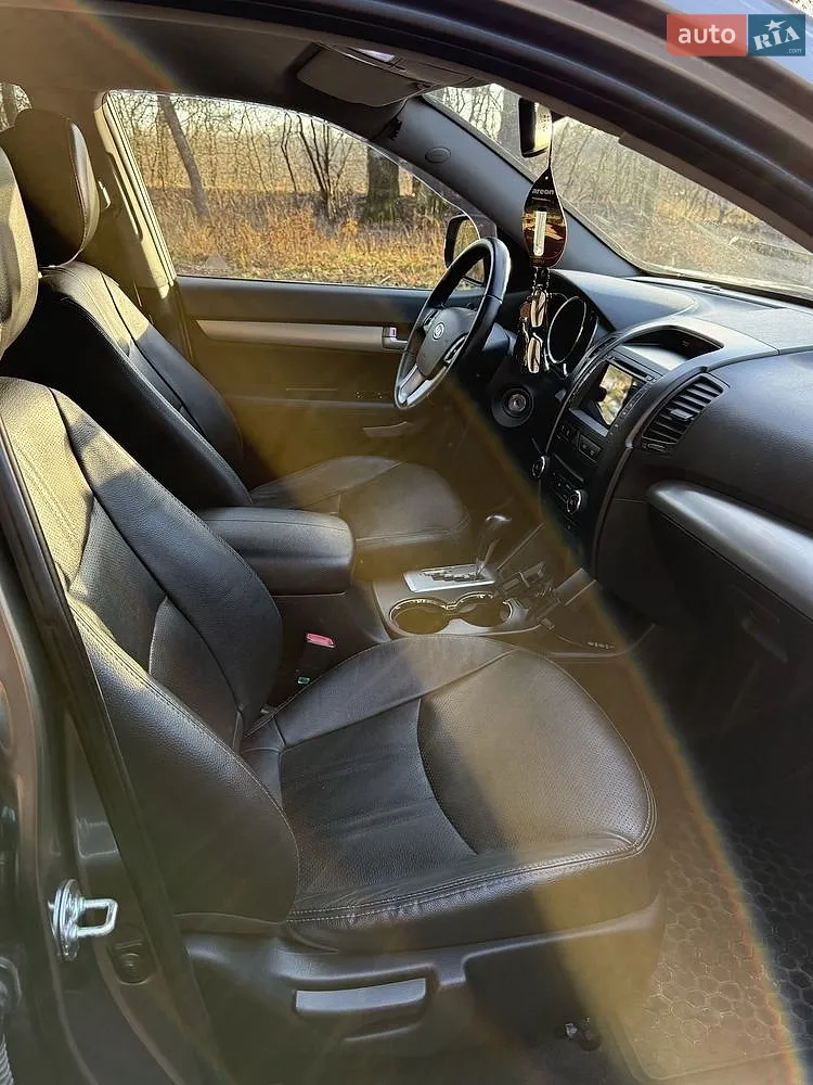 2010 Kia Sorento - мініатюра 7