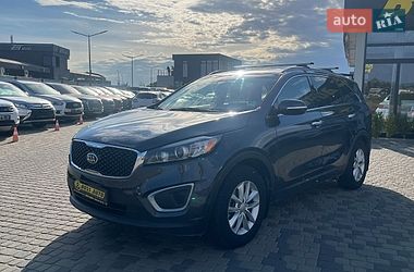 Внедорожник / Кроссовер Kia Sorento 2016 в Мукачево