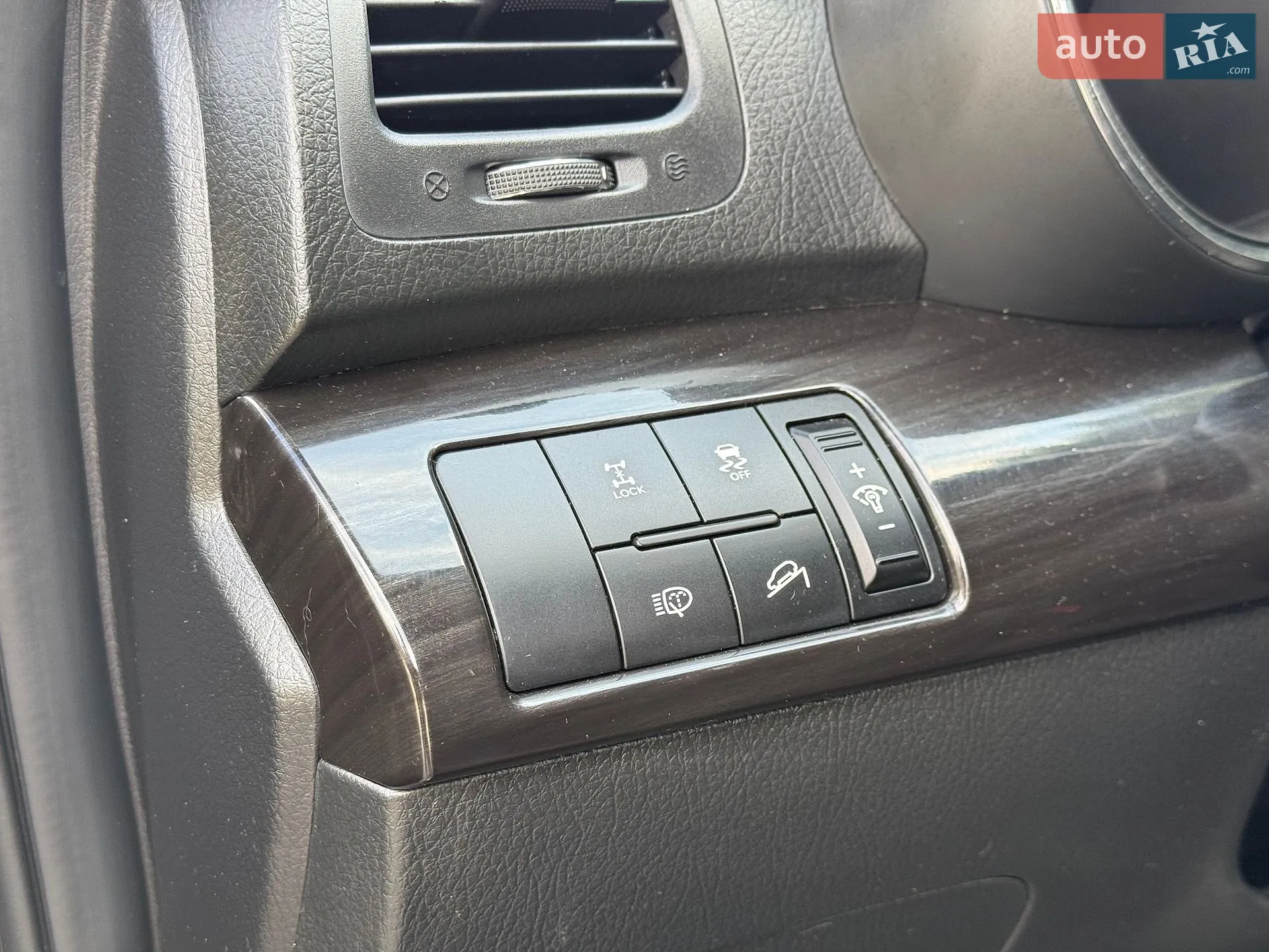 2010 Kia Sorento - мініатюра 22