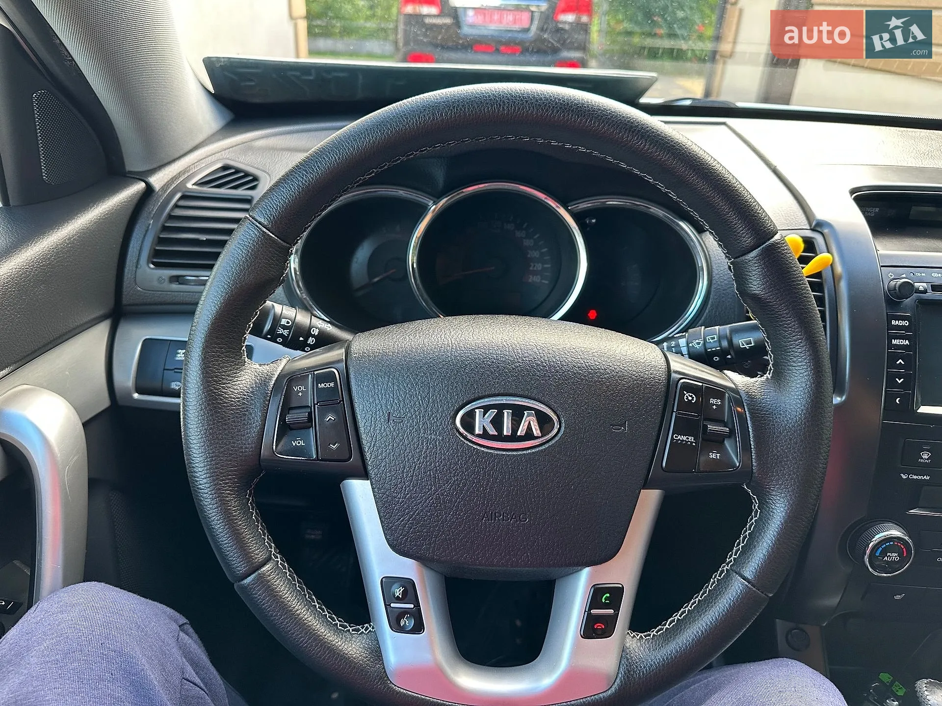 2011 Kia Sorento - мініатюра 124