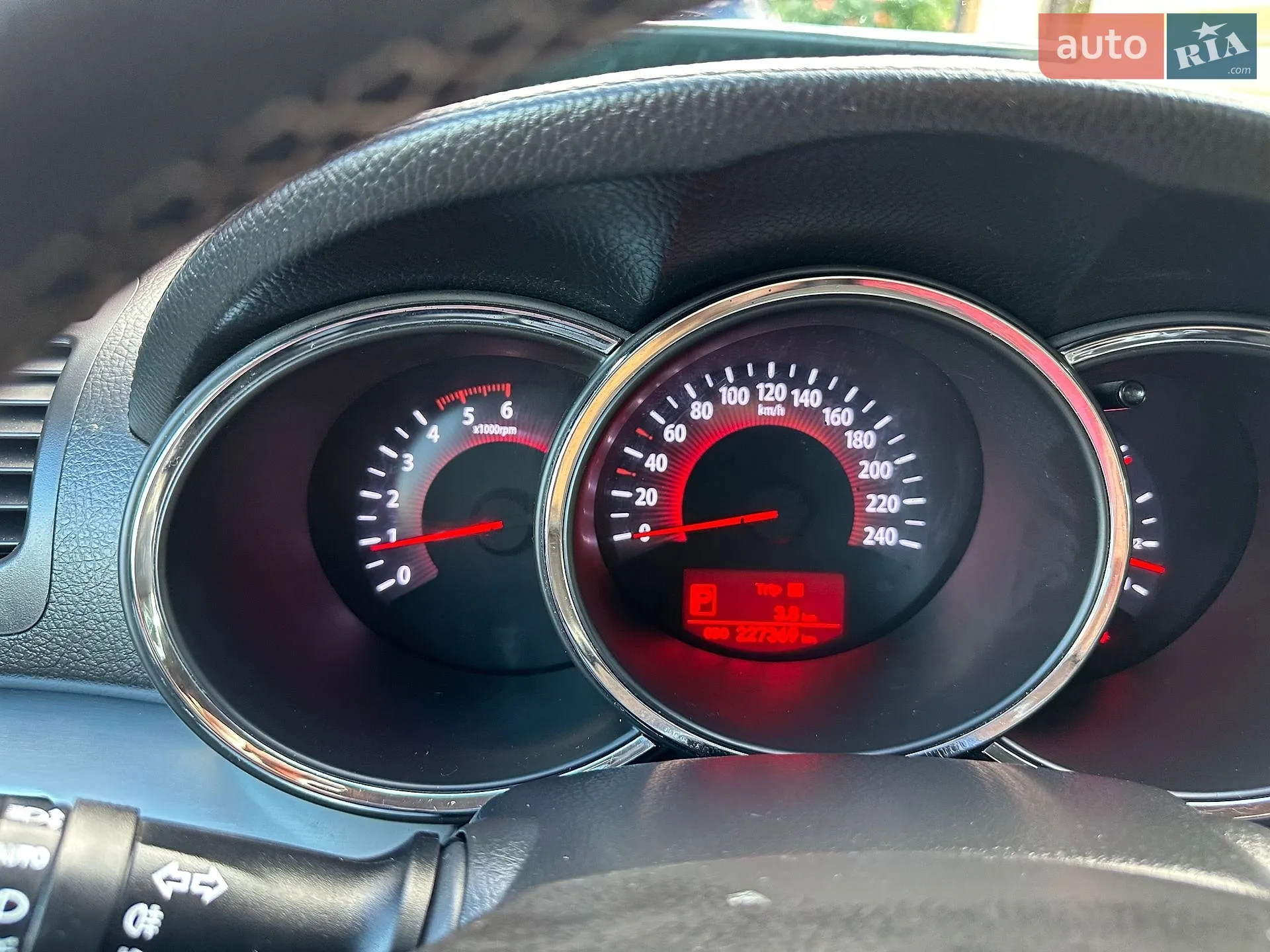 2011 Kia Sorento - мініатюра 129