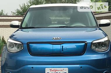 Хэтчбек Kia Soul EV 2015 в Житомире