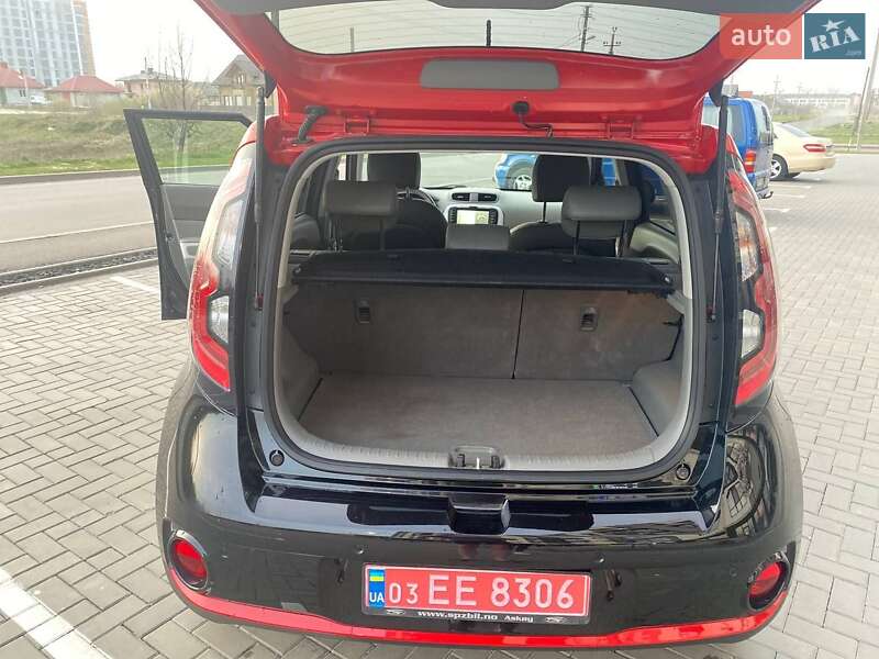 Внедорожник / Кроссовер Kia Soul EV 2016 в Ковеле фото 9 Внедорожник / Кроссовер Kia Soul EV 2016 в Ковеле