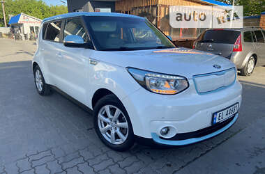 Внедорожник / Кроссовер Kia Soul EV 2016 в Владимир-Волынском