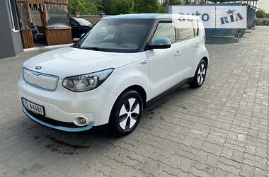 Внедорожник / Кроссовер Kia Soul EV 2016 в Владимир-Волынском