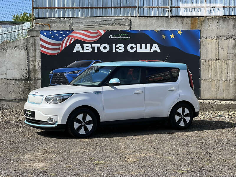 Внедорожник / Кроссовер Kia Soul EV 2015 в Хмельницком