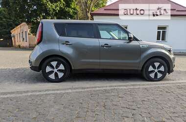 Внедорожник / Кроссовер Kia Soul EV 2014 в Луцке