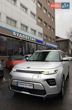 Внедорожник / Кроссовер Kia Soul EV 2020 в Киеве