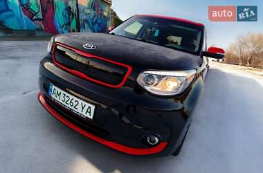 Позашляховик / Кросовер Kia Soul EV 2015 в Житомирі