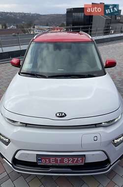 Внедорожник / Кроссовер Kia Soul EV 2020 в Хмельницком