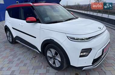 Внедорожник / Кроссовер Kia Soul EV 2020 в Хмельницком