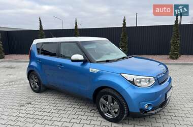 Позашляховик / Кросовер Kia Soul EV 2017 в Тернополі