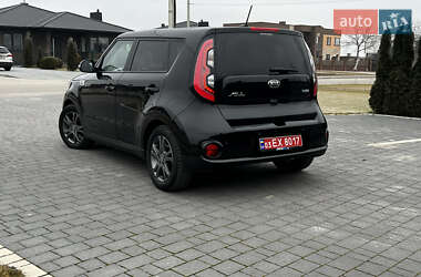 Внедорожник / Кроссовер Kia Soul EV 2016 в Ровно