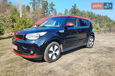 Внедорожник / Кроссовер Kia Soul EV 2015 в 