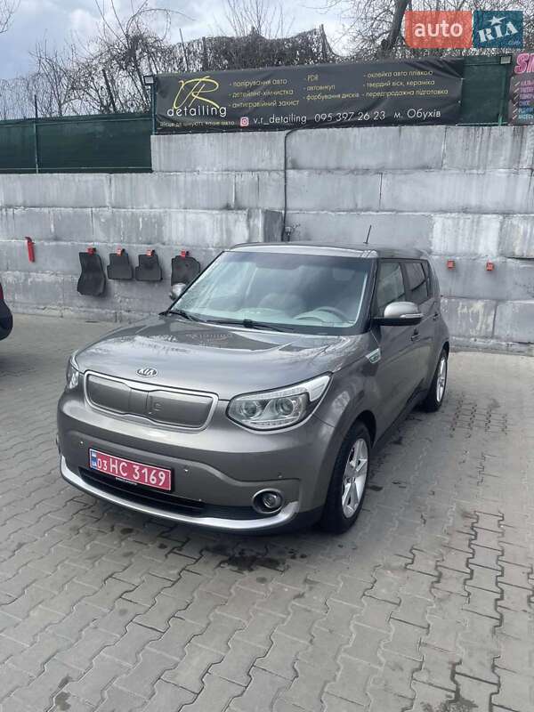 Внедорожник / Кроссовер Kia Soul EV 2014 в Киеве фото 6 Внедорожник / Кроссовер Kia Soul EV 2014 в Киеве