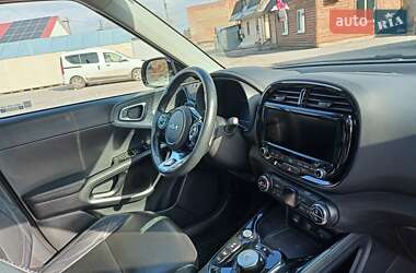 Внедорожник / Кроссовер Kia Soul EV 2022 в 