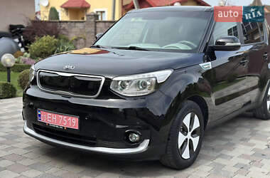 Внедорожник / Кроссовер Kia Soul EV 2017 в Ивано-Франковске
