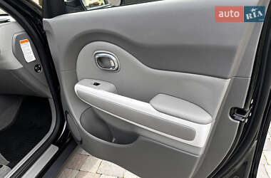 Внедорожник / Кроссовер Kia Soul EV 2017 в 