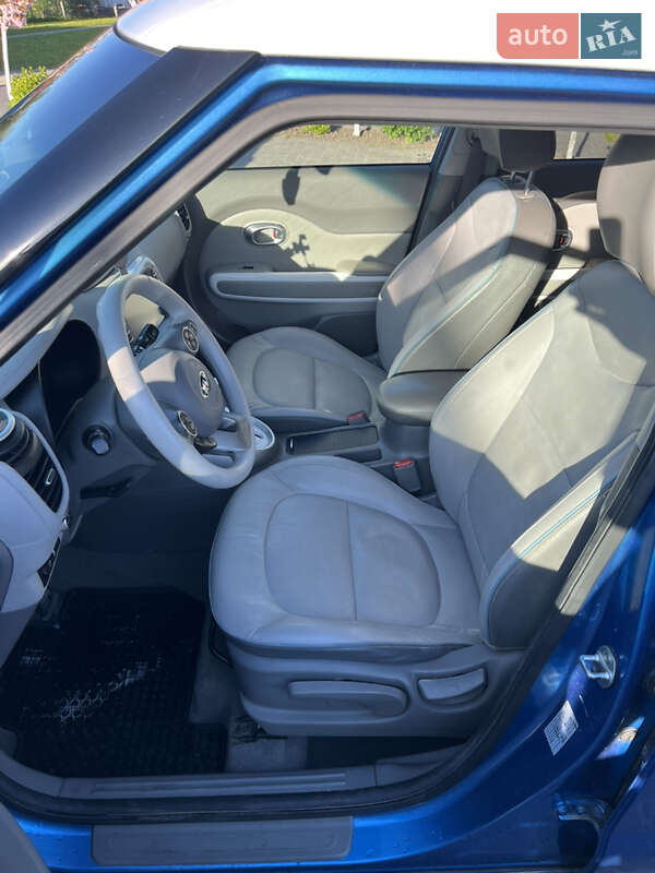 Внедорожник / Кроссовер Kia Soul EV 2014 в Львове фото 11 Внедорожник / Кроссовер Kia Soul EV 2014 в Львове