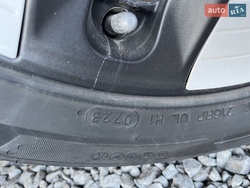 Внедорожник / Кроссовер Kia Soul EV 2014 в Львове фото 40 Внедорожник / Кроссовер Kia Soul EV 2014 в Львове