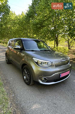 Внедорожник / Кроссовер Kia Soul EV 2015 в Днепре