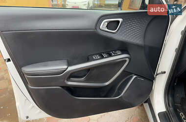 Внедорожник / Кроссовер Kia Soul EV 2019 в 