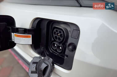 Внедорожник / Кроссовер Kia Soul EV 2019 в 