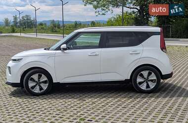 Внедорожник / Кроссовер Kia Soul EV 2022 в 