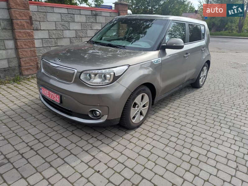 Kia Soul EV 2015