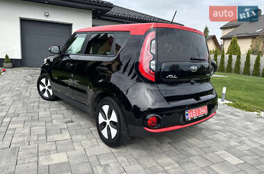 Внедорожник / Кроссовер Kia Soul EV 2015 в 
