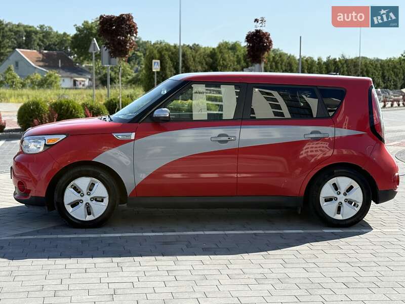 Позашляховик / Кросовер Kia Soul EV 2016 в Городку