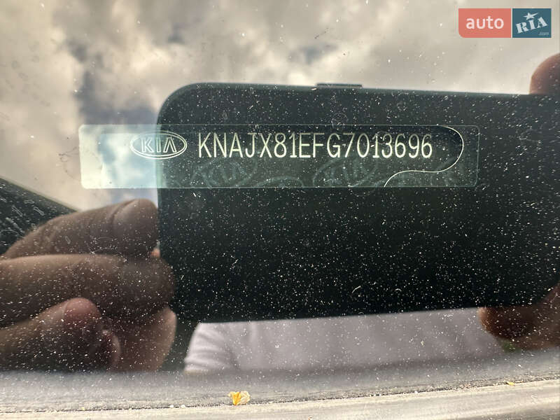 Позашляховик / Кросовер Kia Soul EV 2016 в Києві