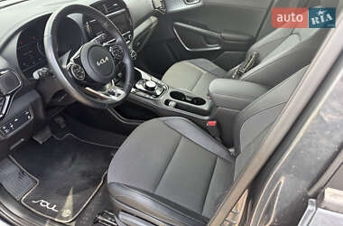 Внедорожник / Кроссовер Kia Soul EV 2022 в 
