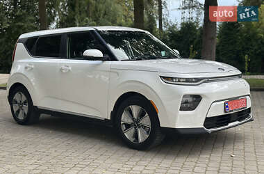 Позашляховик / Кросовер Kia Soul EV 2020 в 