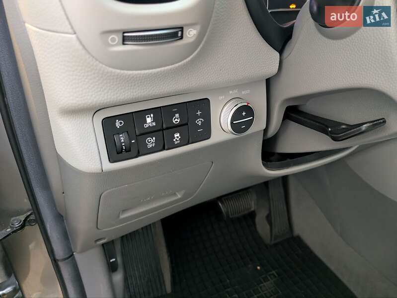 Позашляховик / Кросовер Kia Soul EV 2015 в Сумах фото 8 Позашляховик / Кросовер Kia Soul EV 2015 в Сумах